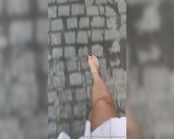 Frejas Submissive Feet aka frejassubmissivefeet OnlyFans - Barefoot walk in the Old Town, and taking you through the most narrow street of Stockholm