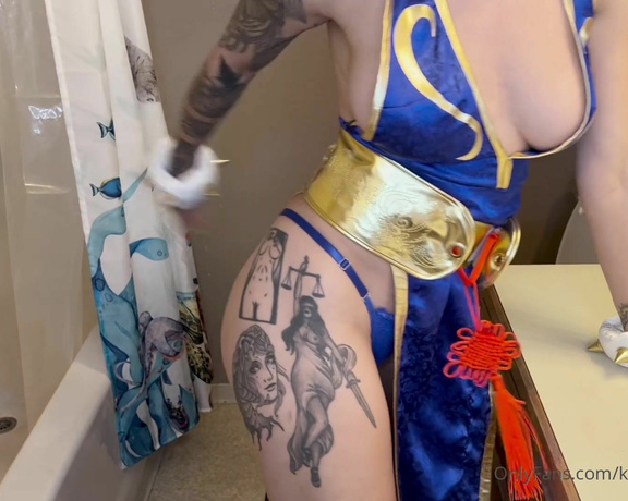 Kitsune_Foreplay aka kitsune_foreplay OnlyFans - Chun Li Swallows and Farts Out a Student! FULL Vore, Farting, Burping)