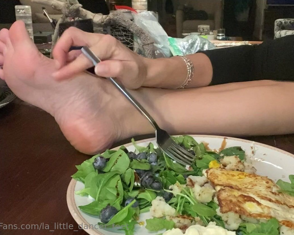 Lezlyan aka la_little_dancer_feet OnlyFans - Sit with me during my dinner Often when I sit down at a table