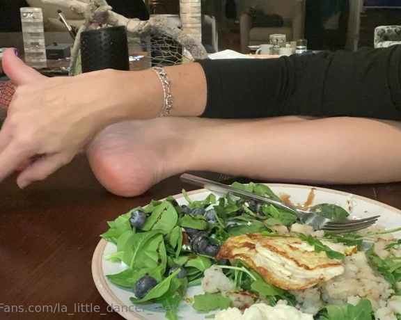 Lezlyan aka la_little_dancer_feet OnlyFans - Sit with me during my dinner Often when I sit down at a table