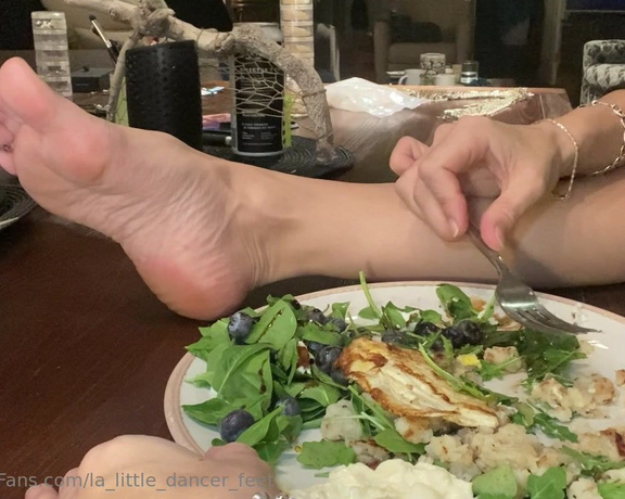 Lezlyan aka la_little_dancer_feet OnlyFans - Sit with me during my dinner Often when I sit down at a table