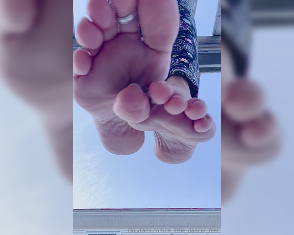 Lezlyan aka la_little_dancer_feet OnlyFans - My feet are just dangling about down by the Oceanside, and let me tell you, its