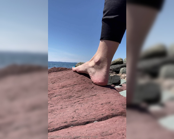 Lezlyan aka la_little_dancer_feet OnlyFans - When you grow up on The Rock” Nickname of my Province)  You learn how