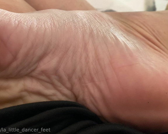 Lezlyan aka la_little_dancer_feet OnlyFans - I sent this to a fan and told him to let me know what