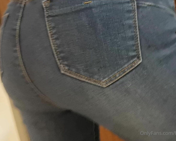 Goddess Natalie aka goddessnatalie OnlyFans - My ass in dark blue jeans makes you wanna get that face smothered so bad, doesnt