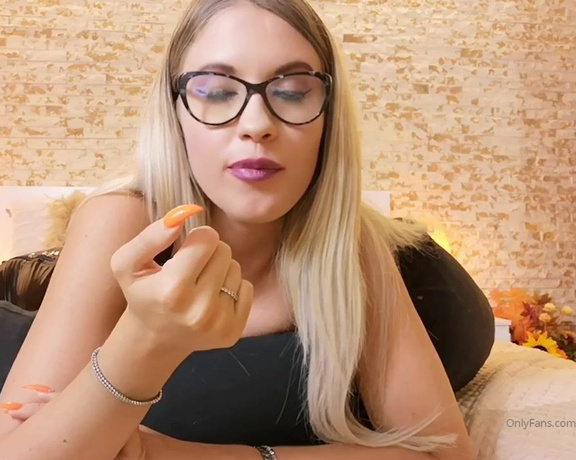 Goddess Natalie aka goddessnatalie OnlyFans - Cause i pity you