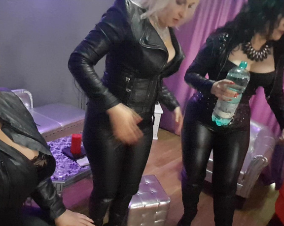 House of Sinn aka houseofsinn OnlyFans - #BehindTheScenes Filming with Mistress Luna and Mistress Johanna A short break between filming scenes to water