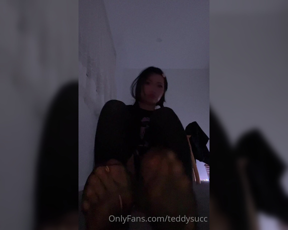 Teddysucc aka teddysucc OnlyFans - Feet in socks  lol ignore the background noise