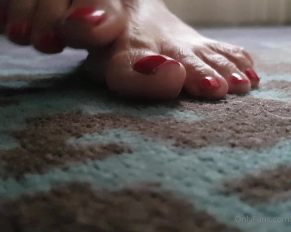 Lady Godiva aka , ms_ladygodiva OnlyFans - Good morning my foot lovers! Heres a tempting close up #foottease for you to drool over