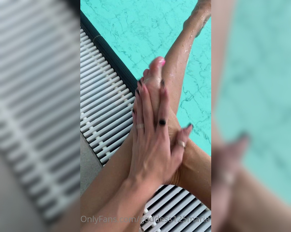 Goddess Maria aka goddess125maria OnlyFans - A secret video while the other people are lying here