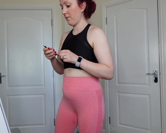 Goddess Peach aka goddess_peach_official OnlyFans - What to do when the farts have unexpectedly brewed Grab the camera, keep farting and carry