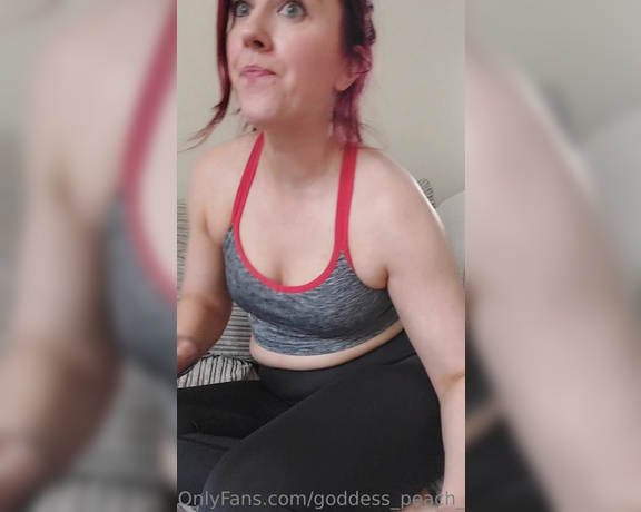 Goddess Peach aka goddess_peach_official OnlyFans - Hands up who likes protein farts!