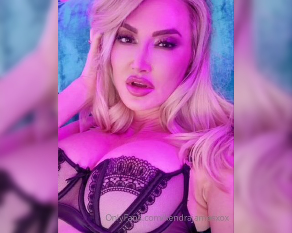 Kendra James aka kendrajamesvip OnlyFans - Shooting videos always makes me so horny! Slide into my dms and lets get naughty!