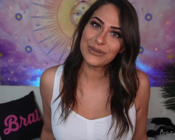 Mila P aka milaap OnlyFans - Hand Fed It’s your lucky day loser Not only do you get to enjoy a nice