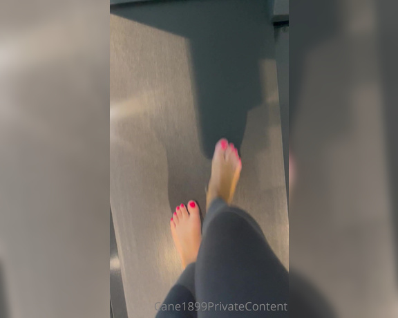 Miss Cane aka itsmisscane OnlyFans - Thought id film my steps before my workout