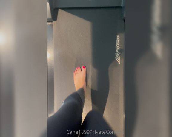 Miss Cane aka itsmisscane OnlyFans - Thought id film my steps before my workout