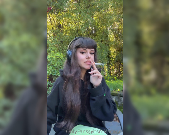 Miss Cane aka itsmisscane OnlyFans - Morning all can’t wait to spam my feed with my smokes today