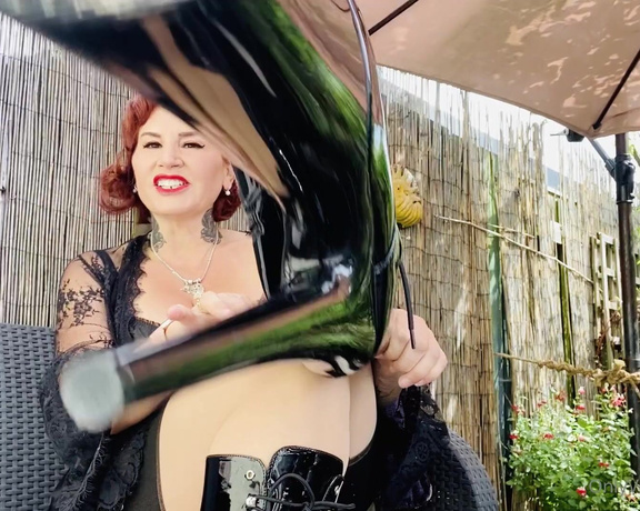 Mistress Ava Von Medisin aka avavonmedisin OnlyFans - Outdoor boot worship ! I take delight seeing you naked kneeling before