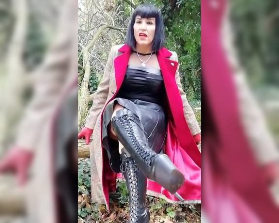 Mistress Ava Von Medisin aka avavonmedisin OnlyFans - Another #bootllickers dream position Down on their knees in the dirt licking My dirty #leather boots