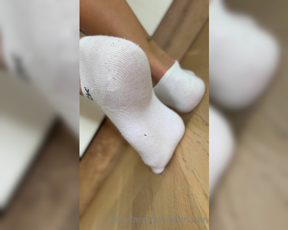 Emma Stn aka emmastn OnlyFans - You see my dirty white socks I want you to clean them with your tongue!