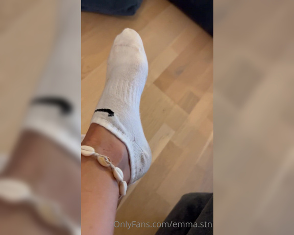 Emma Stn aka emmastn OnlyFans - Hey foot Slave! Look at my dirty white Nike ankle socks I walked with them