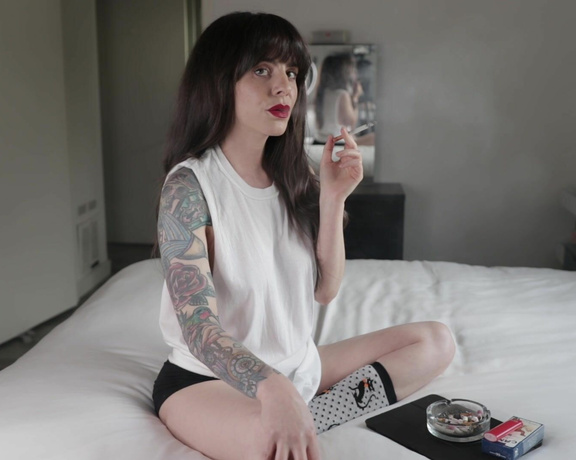 ManyVids - Dani Lynn - Smoking In Your Boxers and Shirt