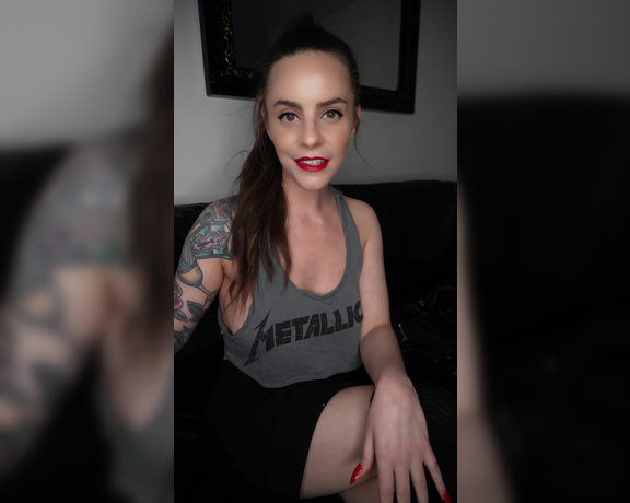 ManyVids - Dani Lynn - Smoking Next to You Part 1