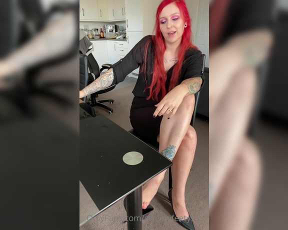 Sweetyfeetys_03 Onlyfans - Your secretary gives you JOI ! I have known for a long time that you have been obsessing over my f 2