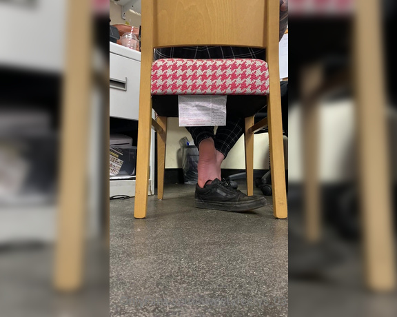 Sweetyfeetys_03 Onlyfans - Imagine your my work colleague and see me shoeplaying with my sweaty vans … would you jerk off 2