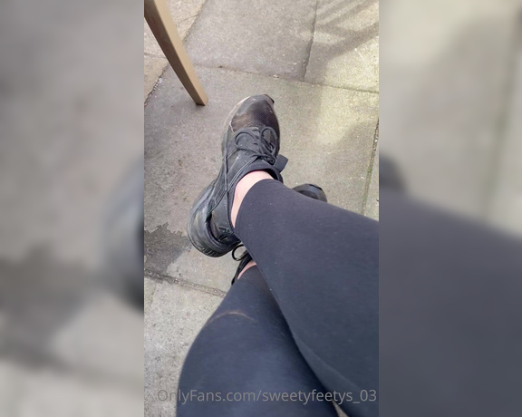 Sweetyfeetys_03 Onlyfans - How are you doing guys I’m working all day and my feet are killing me Who’s gonna give me a mass