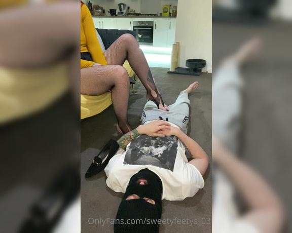 Sweetyfeetys_03 Onlyfans - Slave training part 2 ! Giving him handjob while he worships my feet won , so here it is He was 2