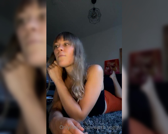 GoddessBast aka goddessbastet OnlyFans - Me singing haha