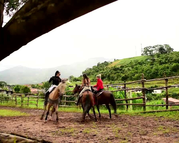 Gerald Hrfan aka ghrfan OnlyFans - I dont know about you guys but seeing these three Goddesses together on horseback makes