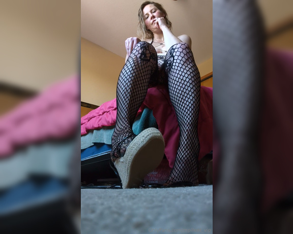 Mplfeet_VIP aka mplfeet_vip OnlyFans - I cant believe I have never loaded this removal! Well I hope you enjoy it!