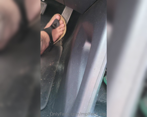 Mplfeet_VIP aka mplfeet_vip OnlyFans - Drive home from the gas station with