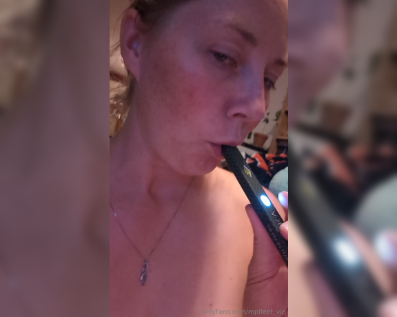 Mplfeet_VIP aka mplfeet_vip OnlyFans - I smoke you lick and suck me where ever you want