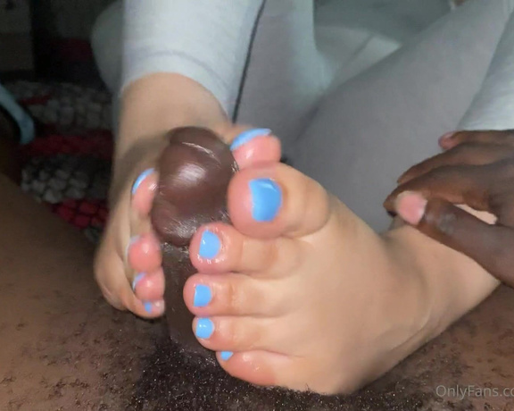 Turkishsoles aka turkishsoles OnlyFans - Baby blue pedi FJ FT @jerseyfeets