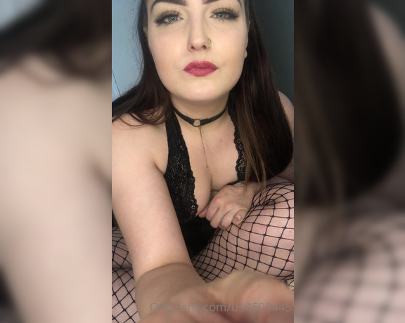 Katlyn Moree aka katlynmoree OnlyFans - Fag boy eat it for me Fish net) spit ending)