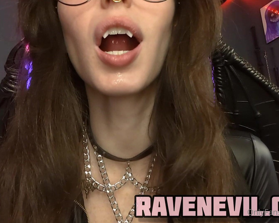 Goddess Raven Evil aka evilraven OnlyFans Video 1939