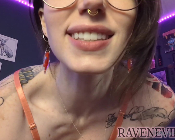 Goddess Raven Evil aka evilraven OnlyFans - Mommy Fucks You My sweet boy, no one makes you feel as good as Mommy Raven