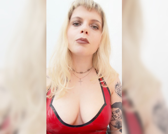 Miss Marilyn aka missmarilynxx OnlyFans - Story Time I am finding myself horribly horny while this lockdown is going on Having some