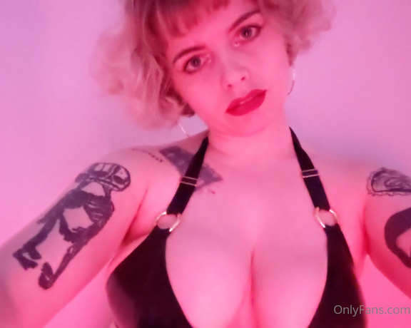 Miss Marilyn aka missmarilynxx OnlyFans - Are you mine