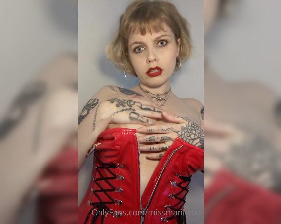 Miss Marilyn aka missmarilynxx OnlyFans - Mummy needs some special attention