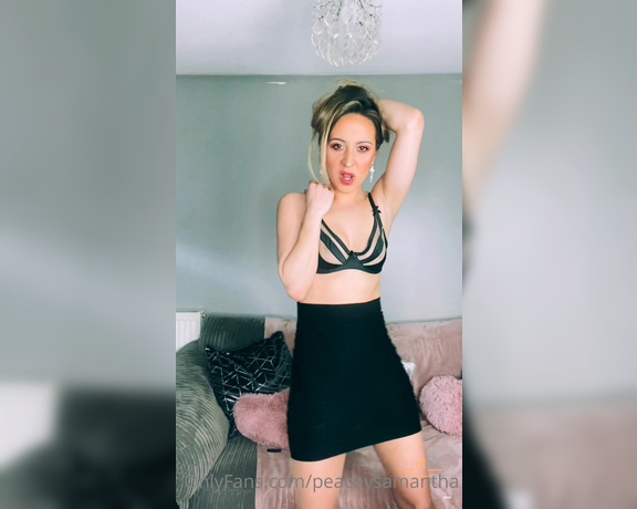 Peachy Samantha aka peachysamantha OnlyFans - I just want to look good for