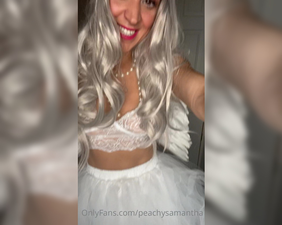 Peachy Samantha aka peachysamantha OnlyFans - I put a spell on you