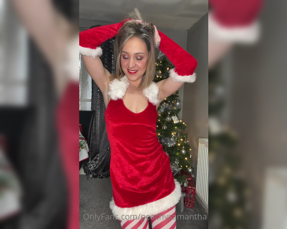 Peachy Samantha aka peachysamantha OnlyFans - Santa baby hurry down my chimney tonight  good night!!!!!! See you in the morning Santa