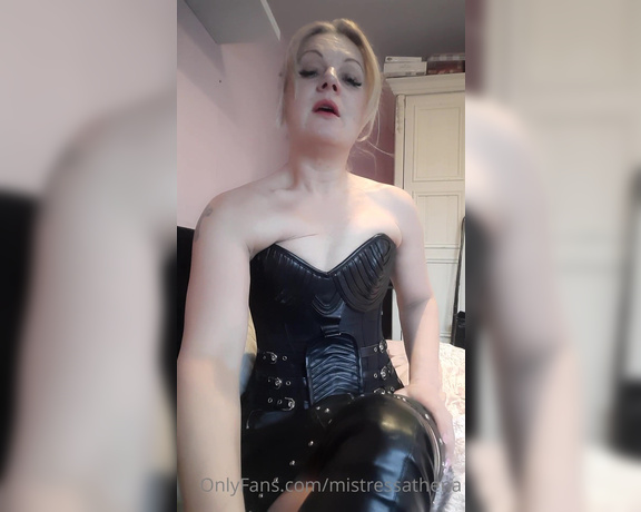 Mistress Athena aka mistressathena OnlyFans - Worship