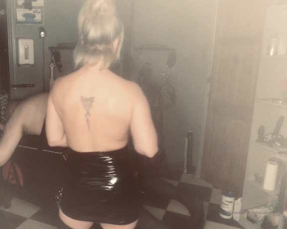 Mistress Athena aka mistressathena OnlyFans - So hot in the Chamber I had to take my top of GoddessWorship ShinyFetisg