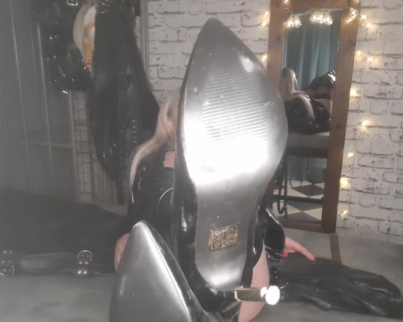 Mistress Athena aka mistressathena OnlyFans - Bootworship Pov Come forward lets see how well your toung works Do you have what