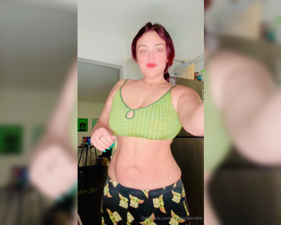 Scarlett Venom aka scarlettven0m OnlyFans - Anyone else happy dance when they have coffee